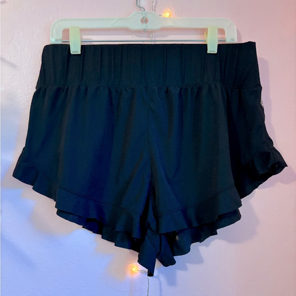 Size L Free People Movement Black Featherweight Layering Shorts